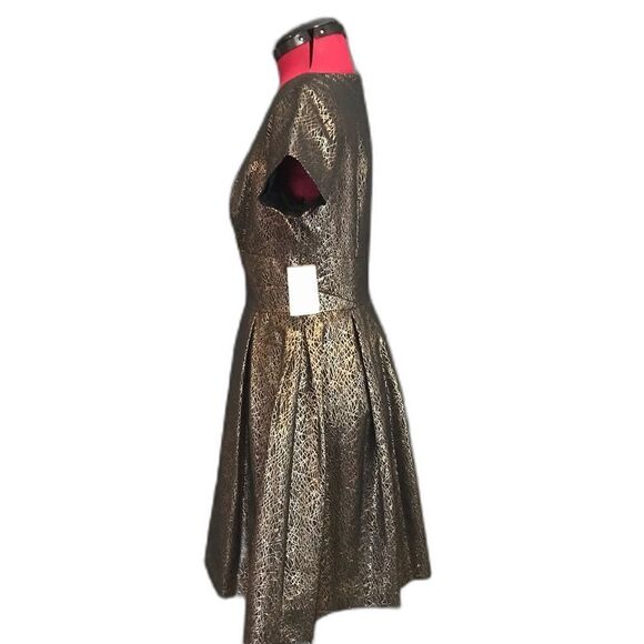 Vince Camuto Dress Women’s Size 8 Gold & Black Metallic Jacquard Cap Sleeve NWT - Picture 6 of 12